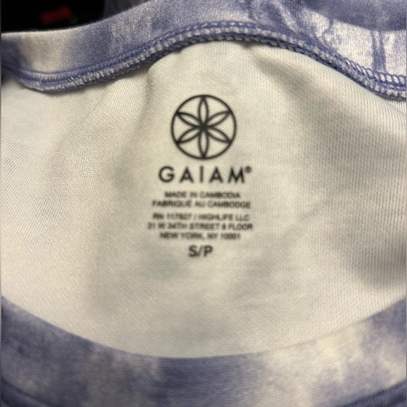 GAIAM Women’s Dress Purple Tie-Dye SM - Picture 4 of 5